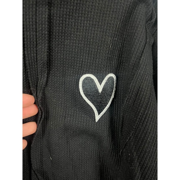 The Greii NWT Black Waffle Knit Long Sleeve Heart Patch Top- Size Large - Picture 5 of 6